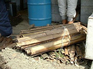 竹の炭材